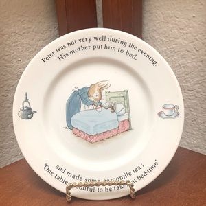 Wedgwood Peter Rabbit plate, Frederick Warne and Co Beatrix Potter…